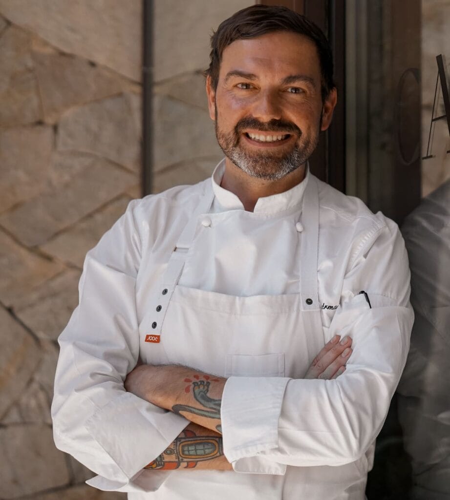 José Elguera cocinero en Restaurante Carbón